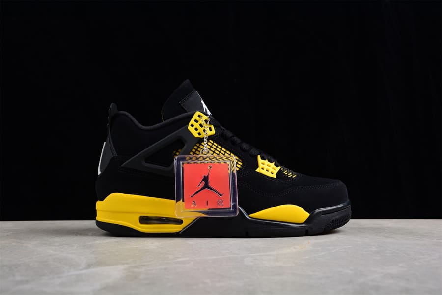 Sapatilhas Air Jordan 4 Thunder