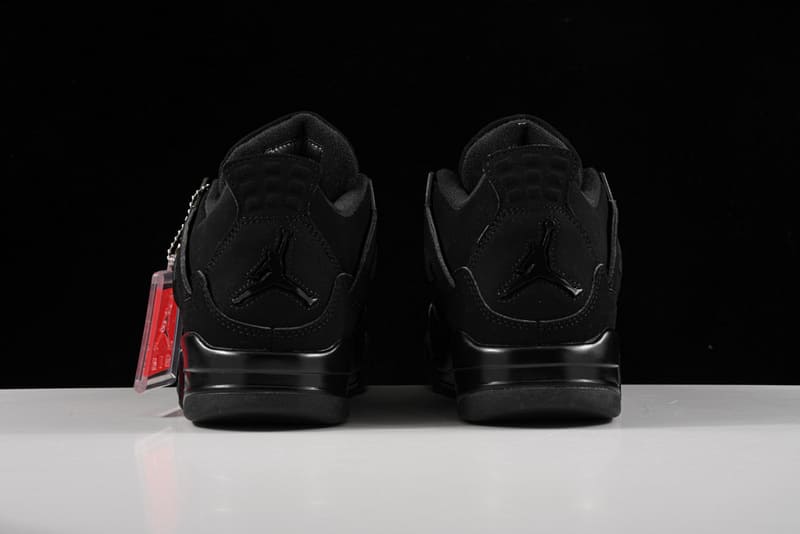 Sapatilhas Air Jordan 4 Black Cat