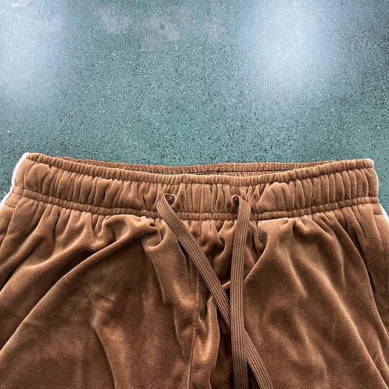 Fato de Treino de Veludo castanho Corteiz