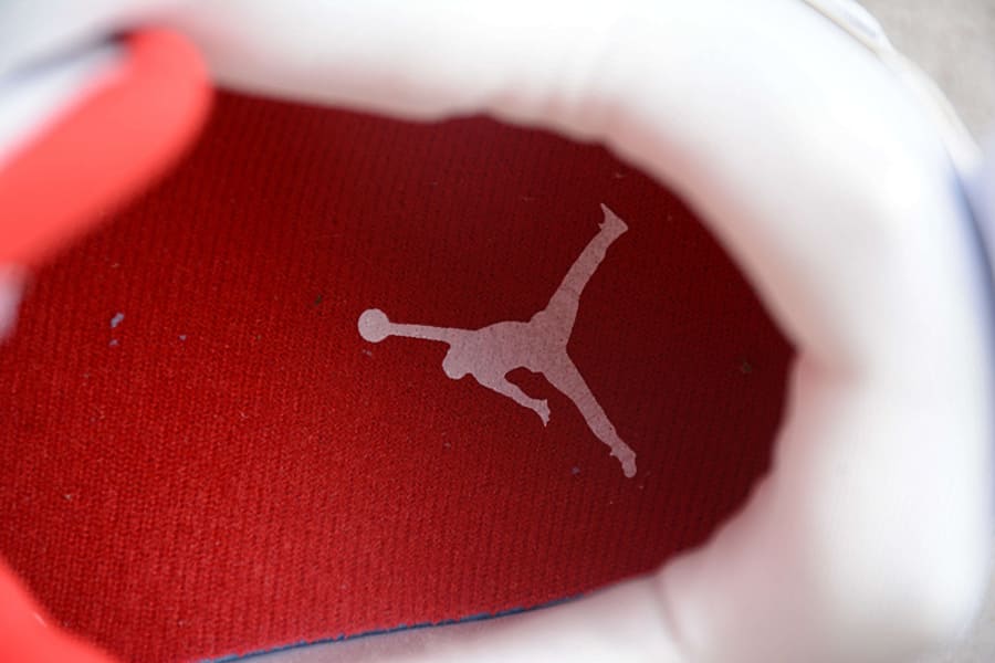 Sapatilhas Air Jordan 4 Retro Red Metallic