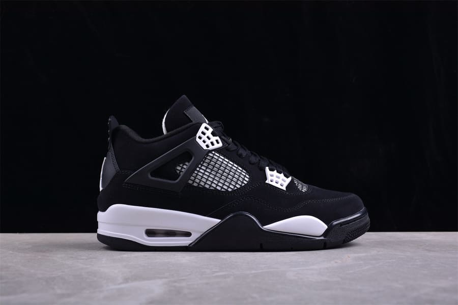 Sapatilhas Air Jordan 4 White Thunder