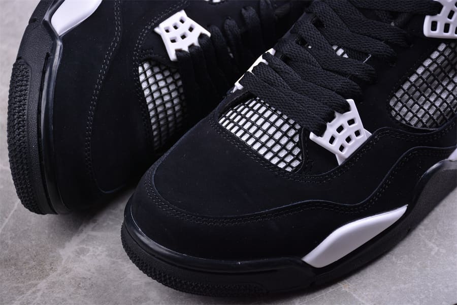 Sapatilhas Air Jordan 4 White Thunder