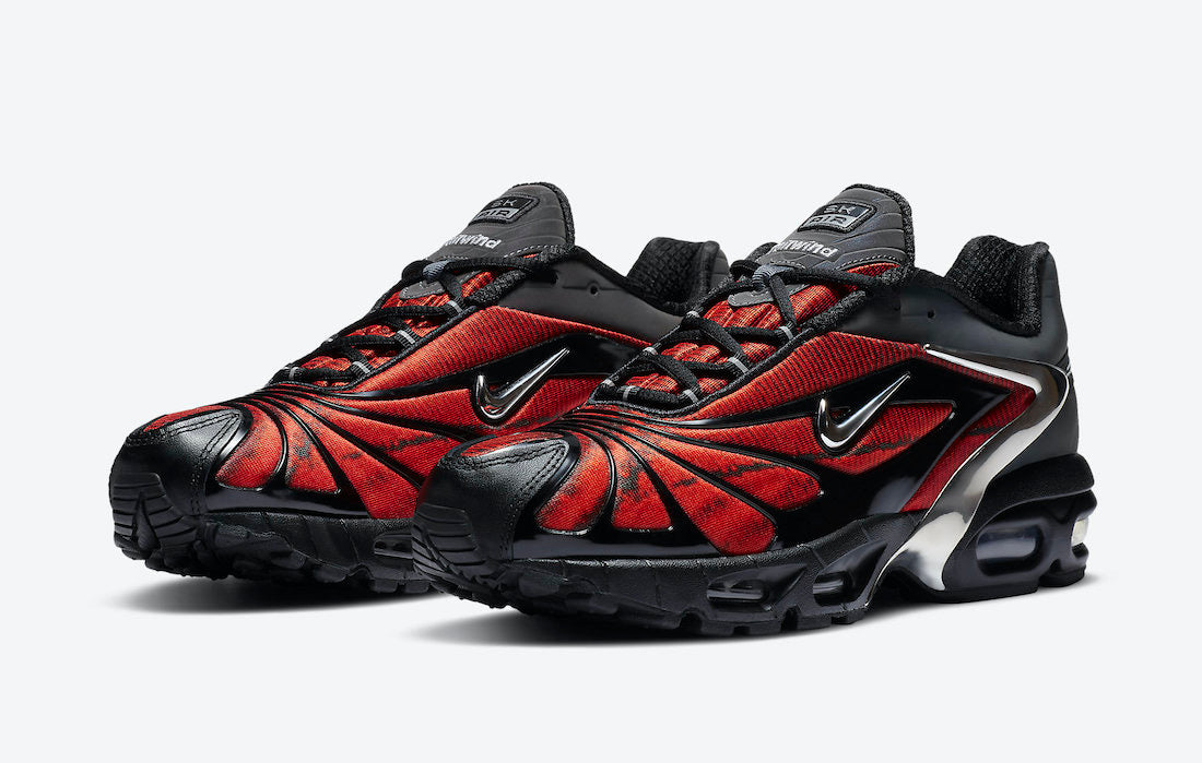 Sapatilhas Skepta x Nike Air Max Tailwind V “Bloody Chrome”