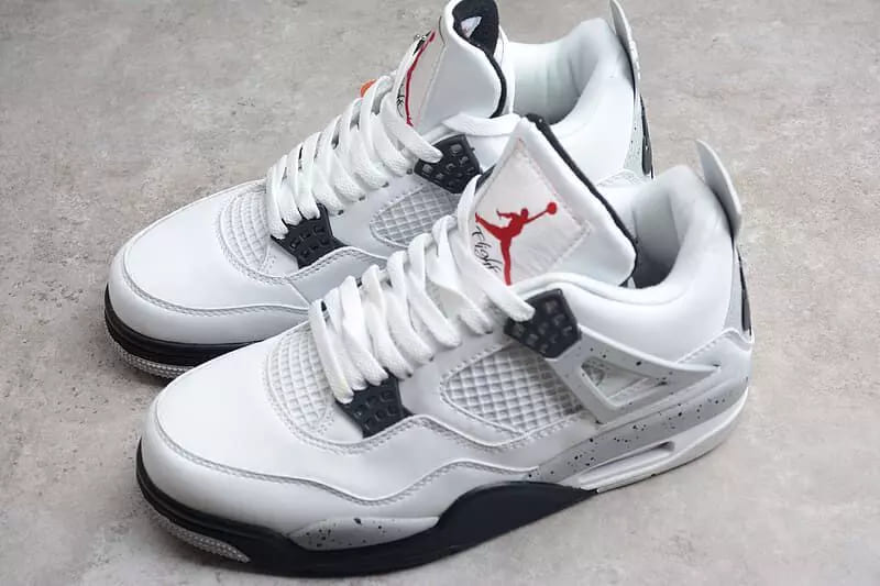 Sapatilhas Air Jordan 4 Retro White Cement