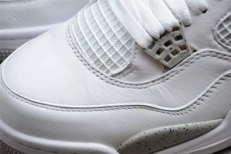 Sapatilhas Jordan 4 Retro White Oreo