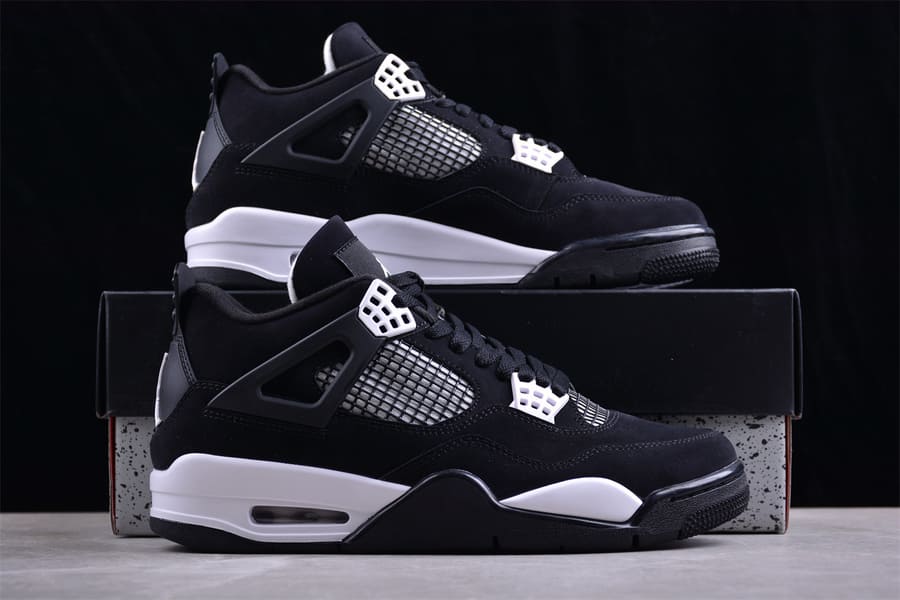 Sapatilhas Air Jordan 4 White Thunder