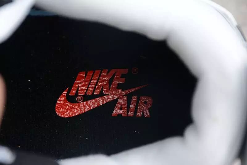 Sapatilhas Air Jordan 4 Retro White Cement