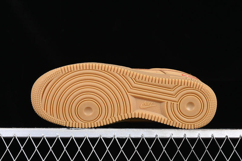 Sapatilhas Air Force 1 Supreme Wheat