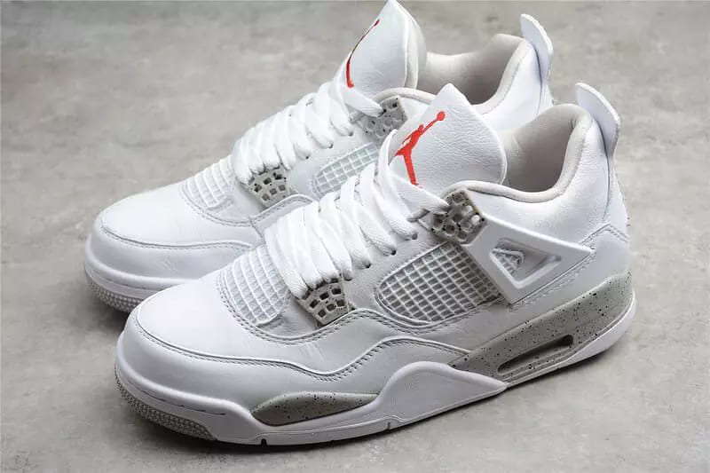 Sapatilhas Jordan 4 Retro White Oreo