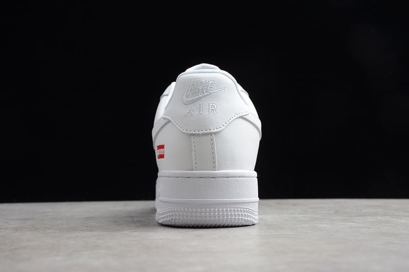 Sapatilhas Air Force 1 Supreme White