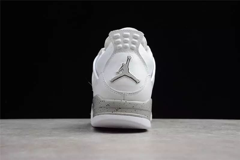 Sapatilhas Jordan 4 Retro White Oreo