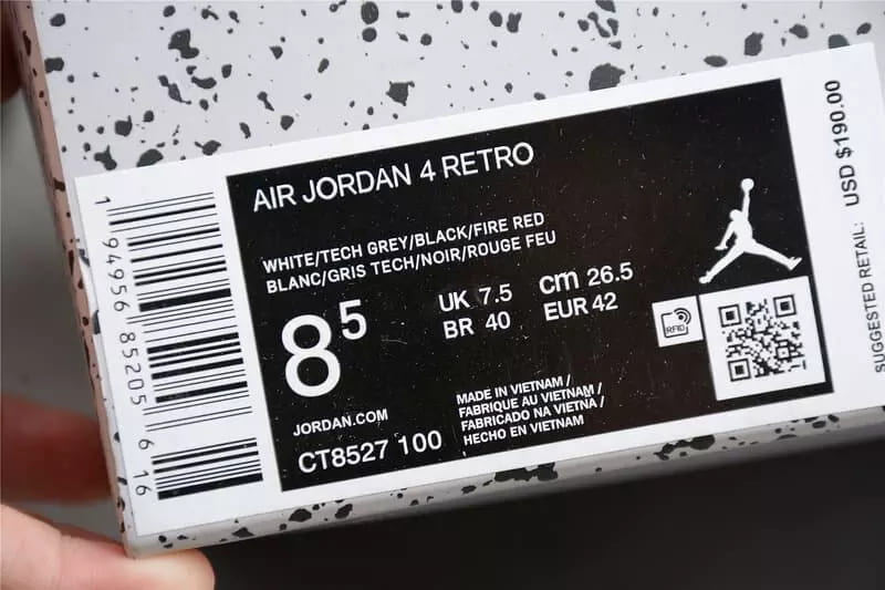 Sapatilhas Jordan 4 Retro White Oreo