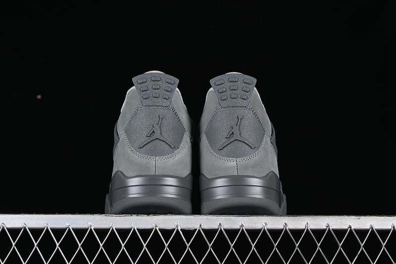 Sapatilhas Air Jordan 4 Wet Cement