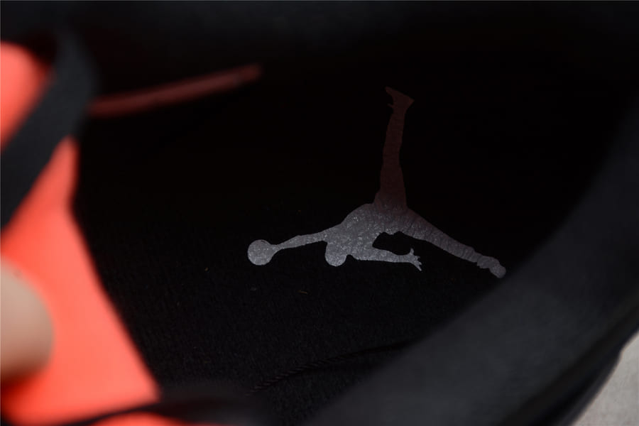 Sapatilhas Air Jordan 4 Red Thunder