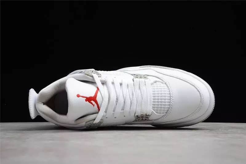 Sapatilhas Jordan 4 Retro White Oreo