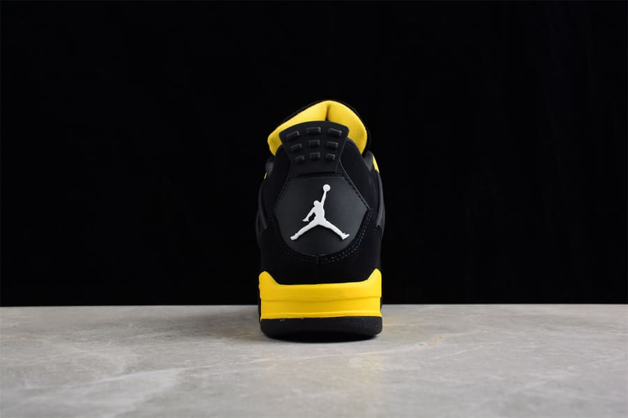 Sapatilhas Air Jordan 4 Thunder
